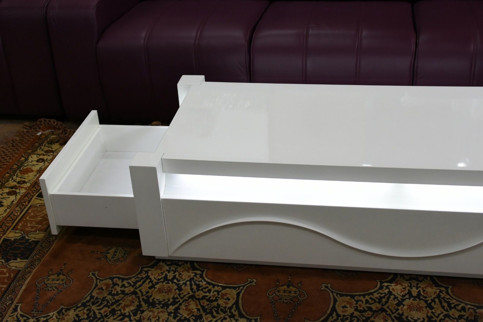 Mesa de centro com luz led