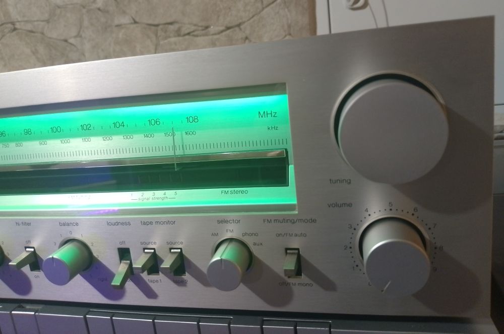 Technics SA-303 Receiver Amplificador vintage