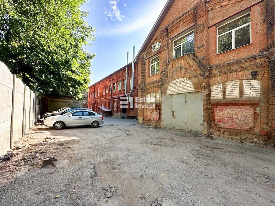 Продам ОСЗ в приближенном к центру районе, по адресу: ул.Малиновского.