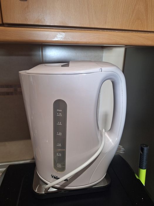 Eletrodomésticos e cadeiras