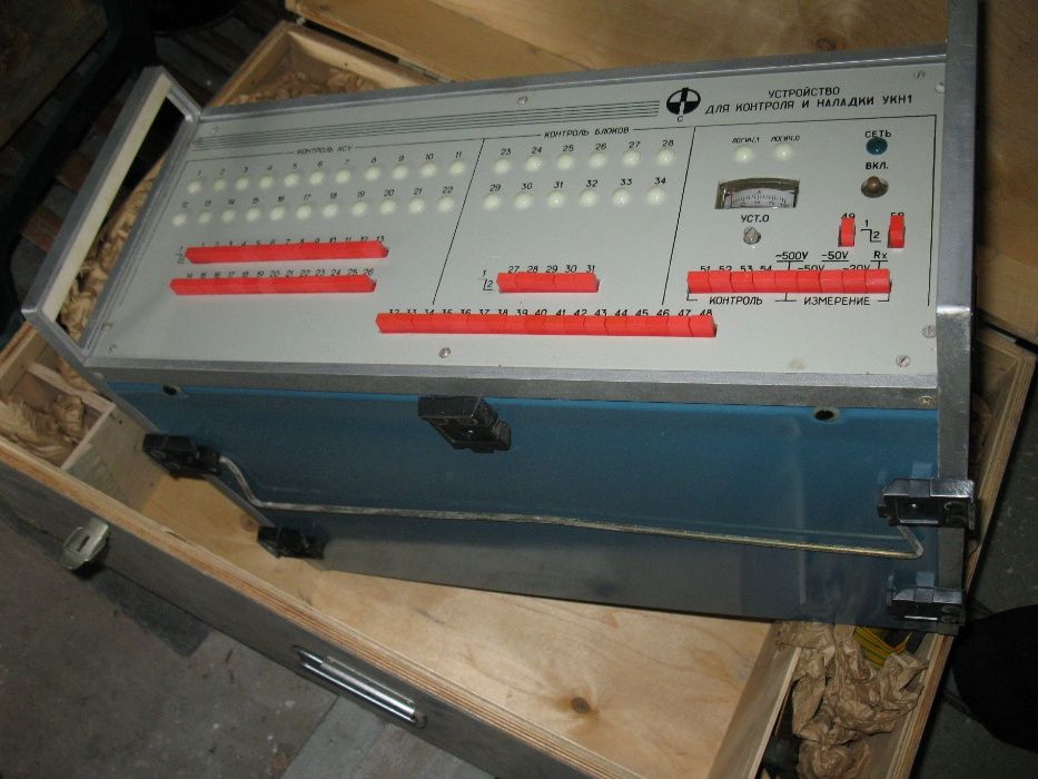 Устройство для контроля и наладки УКН-1 автоматики котлов КСУ-1 СССР