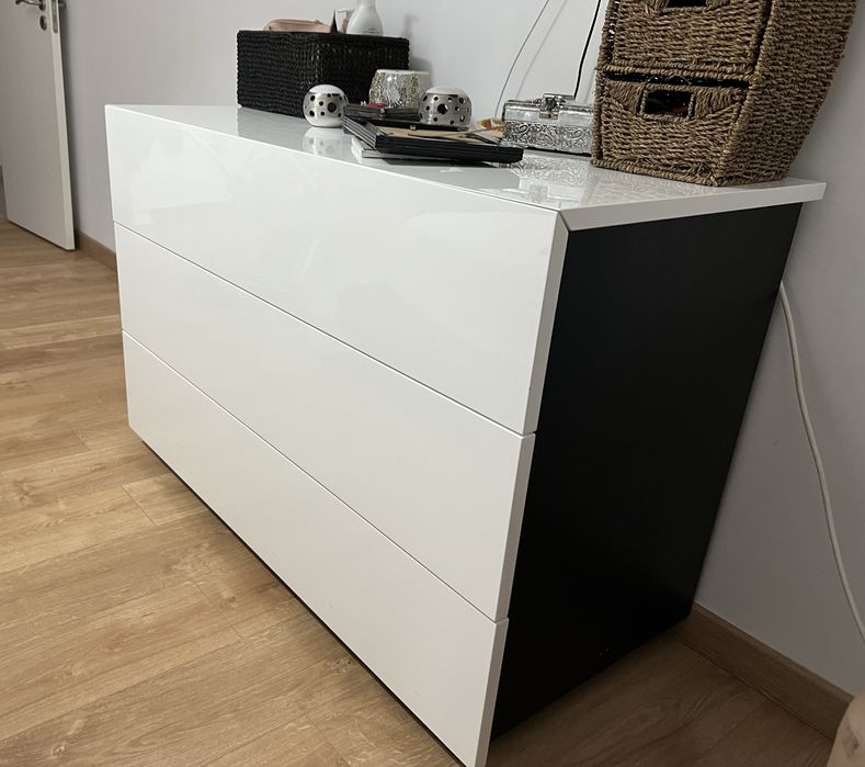 Vendo Cama de casal e cómoda