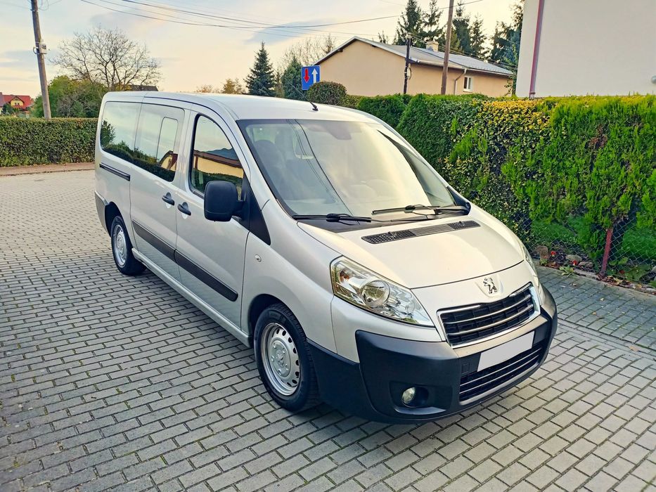 Ładny Peugeot Expert Lift 2014r 2.0 HDI 9 osobowy Long/Długi Oryginał