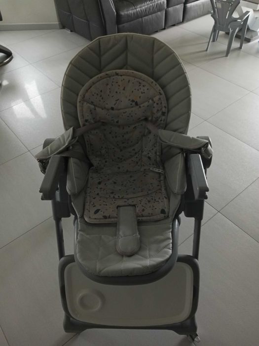 Krzesło do karmienia