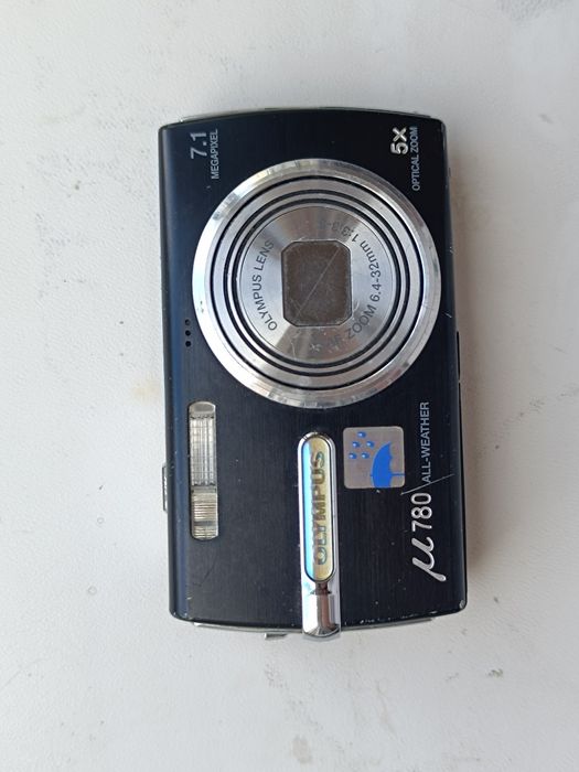 Olympus m780 (также известная как Stylus 780). ПОД РЕМОНТ/ НА ЗАПЧАСТИ