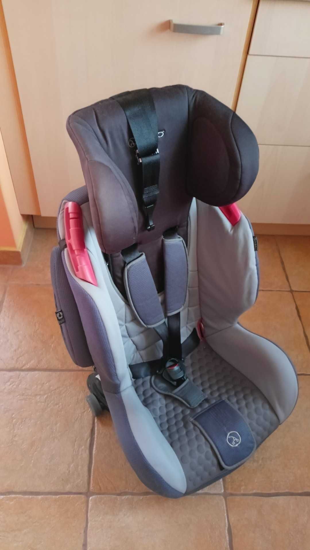 Fotelik dziecięcy Coletto Vivaro Isofix grupa I-III 9-36kg