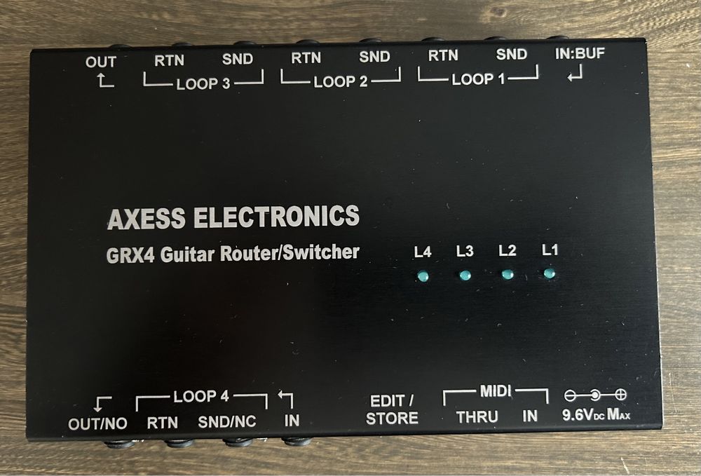 Looper / switcher zestaw z kontrolerem AXESS