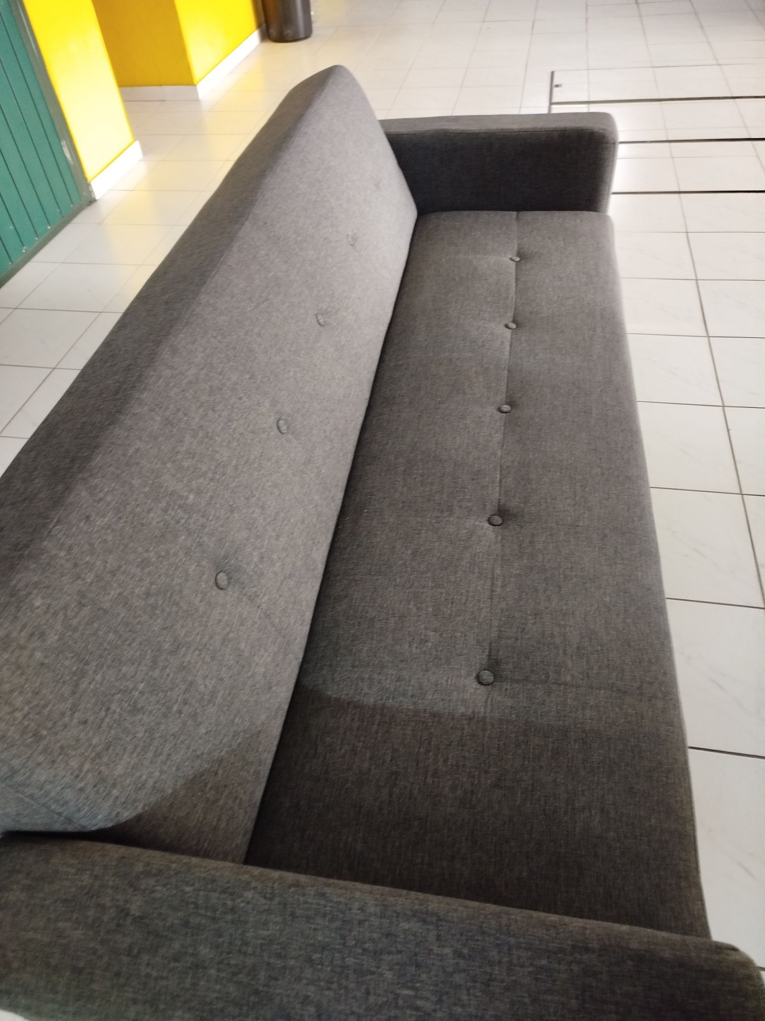 Sofá cama cinzento da conforama