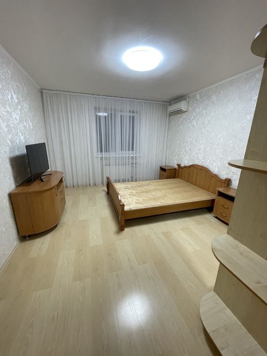 В продаже! Просторная 2-комнатная квартира Заболотного/Сахарова