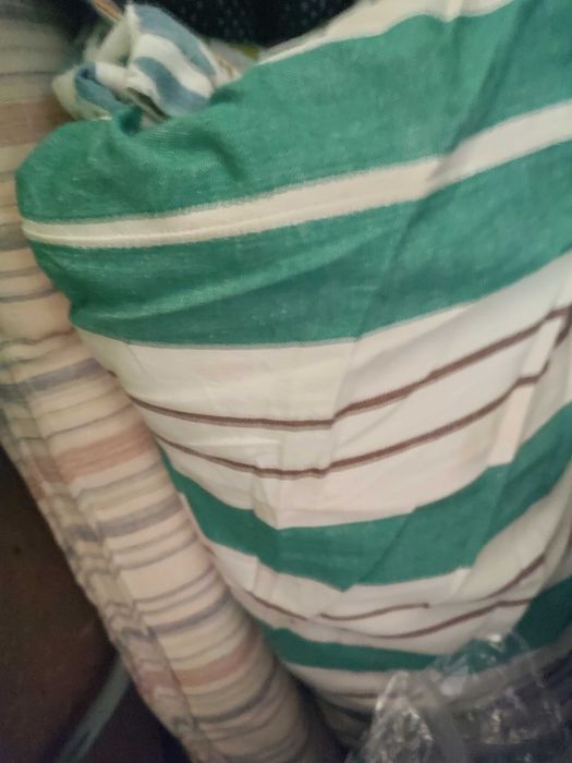 Продам матрац 85cmх197 ,напiрник у подарунок