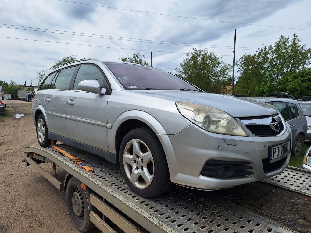 Opel Vectra C 1.9 CDTI Automat Z157 Xenon błotnik maska zderzak lampa