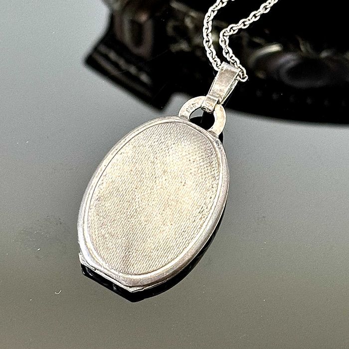 Oryginalna Secesja wiedeńska z 1900 roku wykonana z srebra próby 835