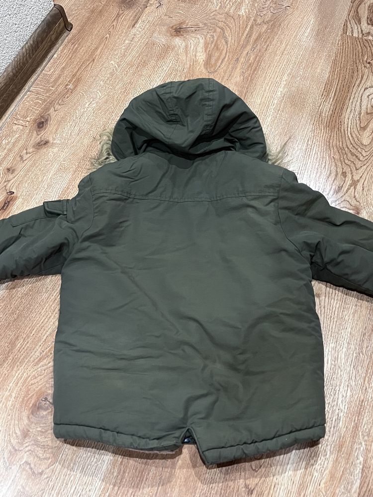 Kurtka/Parka zimowa, rozm. 110-116 cm