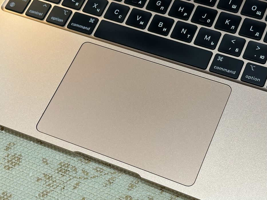 Macbook Air 13 M1 8/256