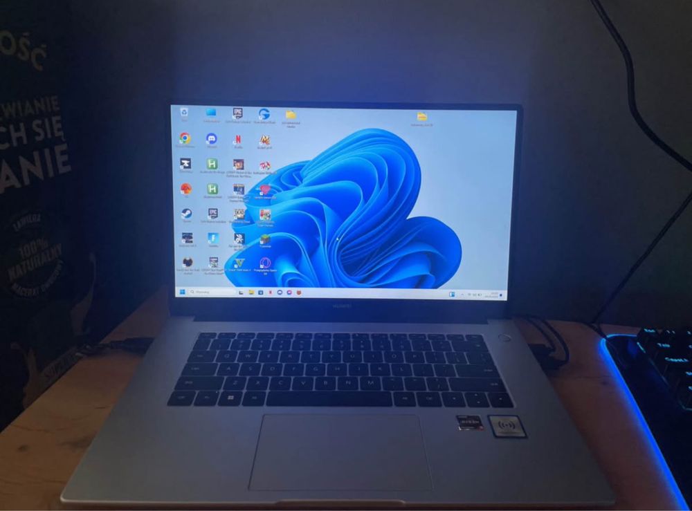 Laptop Huawei MateBook D15