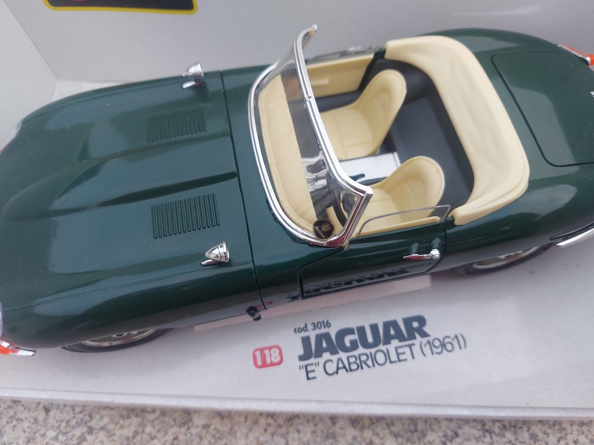 Jaguar E cabriolet  1961 burago