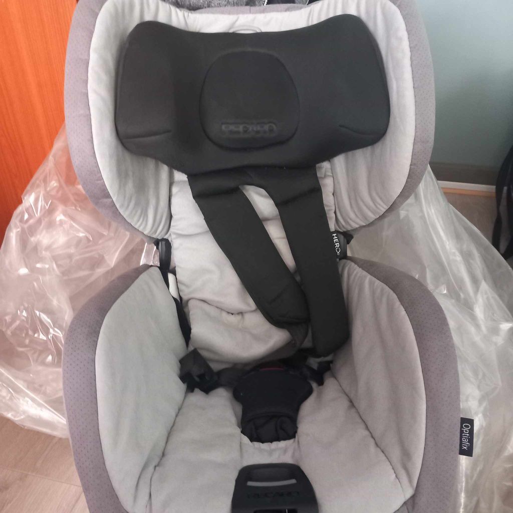 Fotelik samochodowy Recaro na isofix