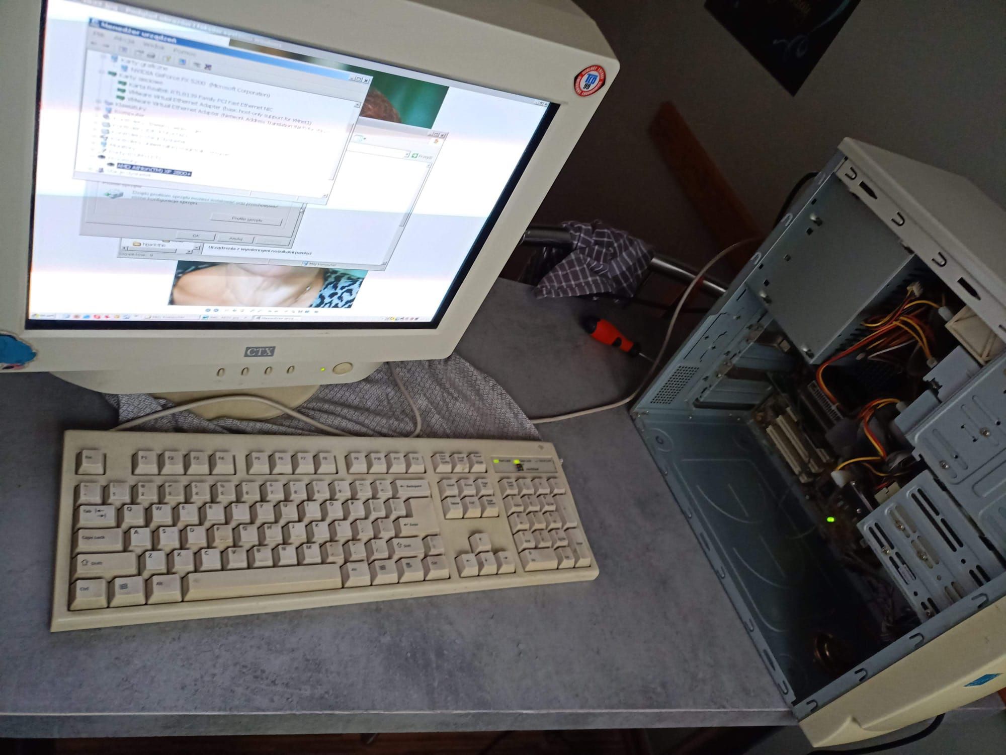 Komputer PC retro nagrywarka, stacja dyskietek, kieszeń Okazja