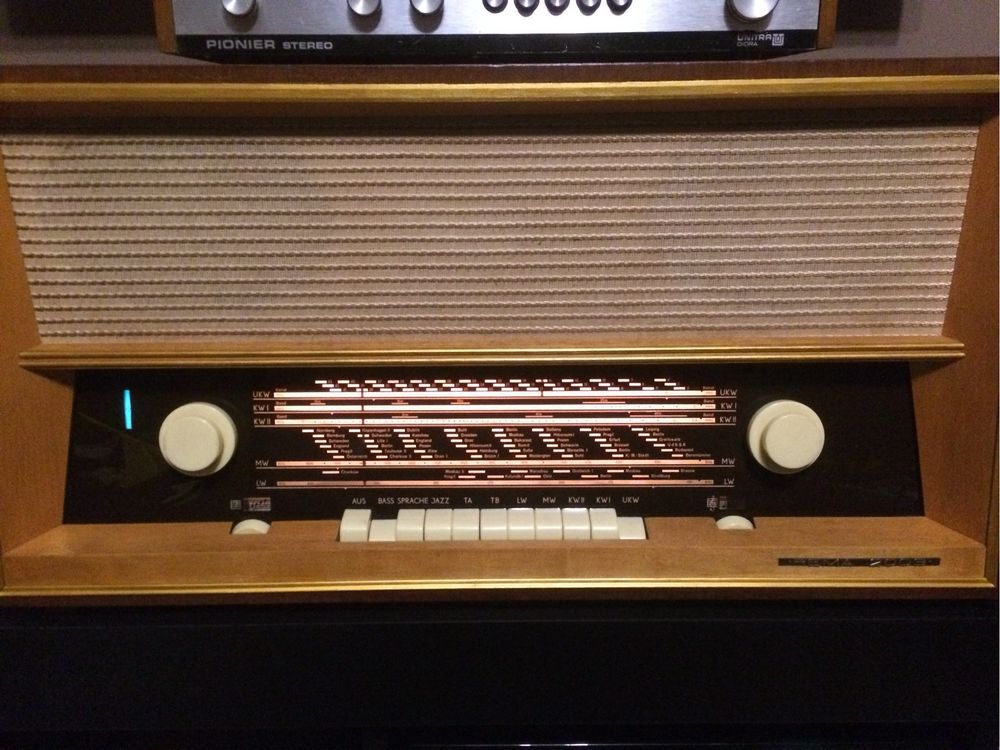 Radio lampowe REMA 2003