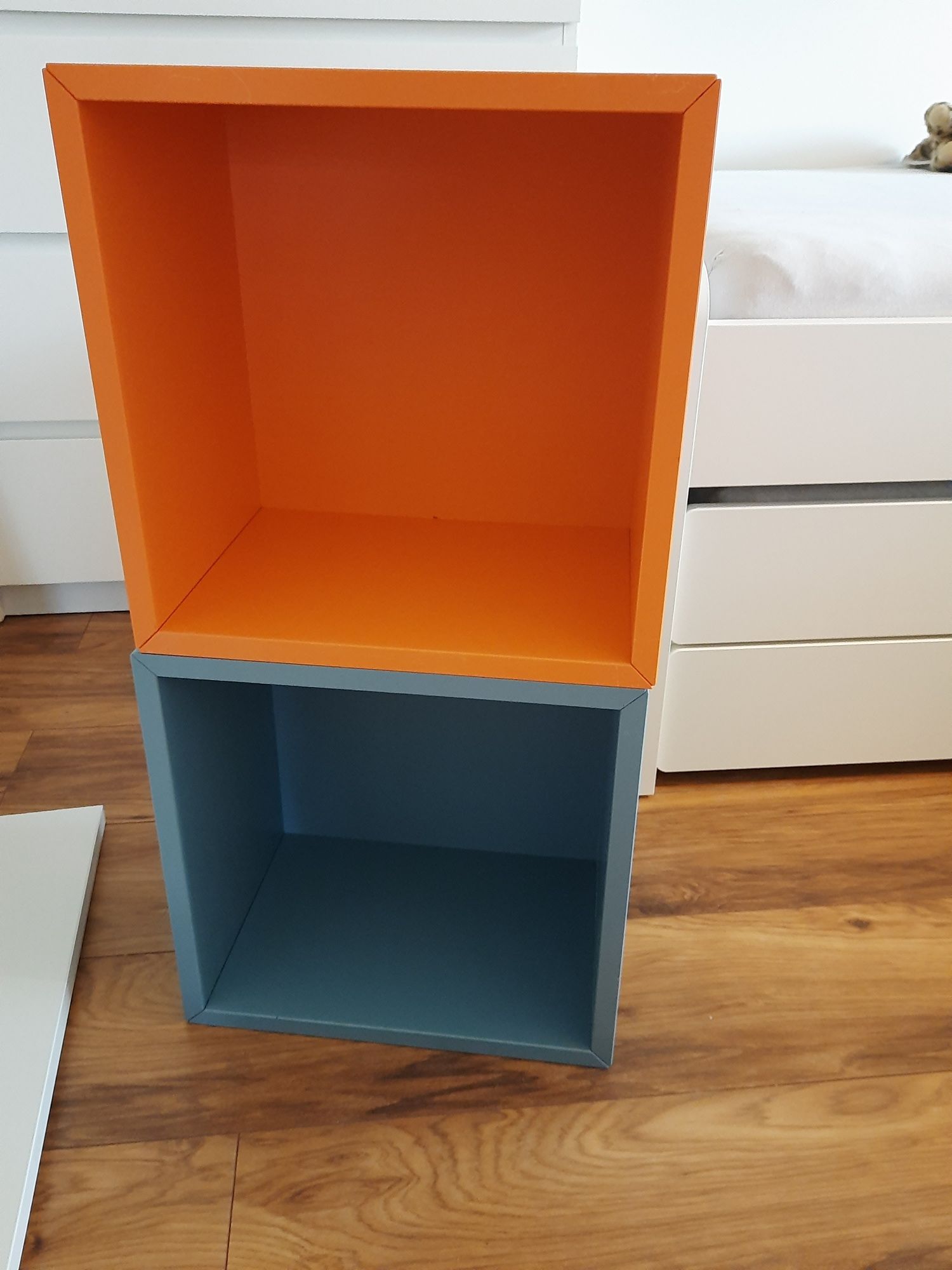 2 szafki ecket ikea pomaranczowa niebieska