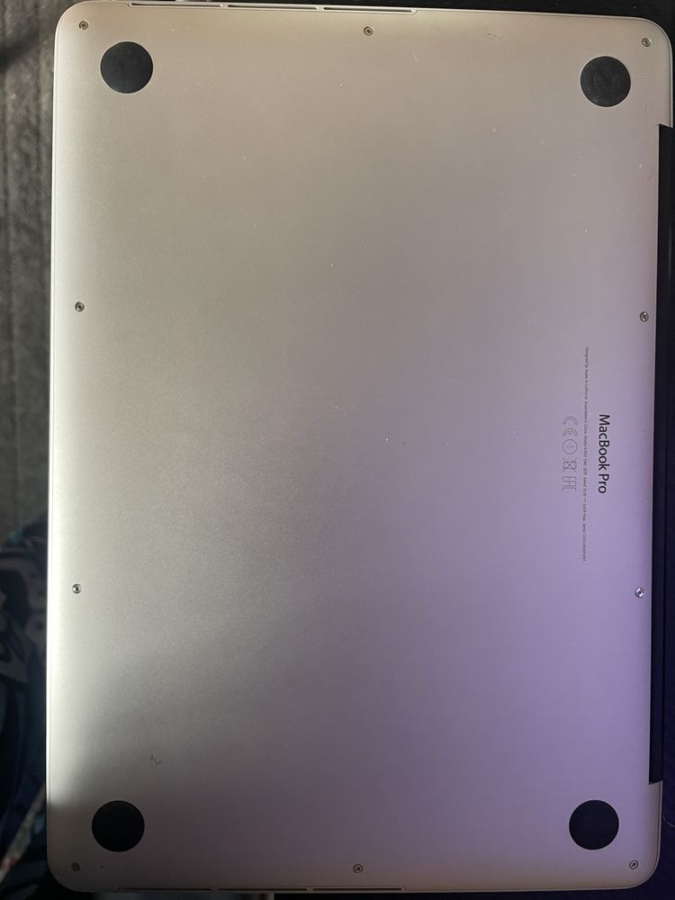 Macbook Pro i5 Retina 2.7 I5