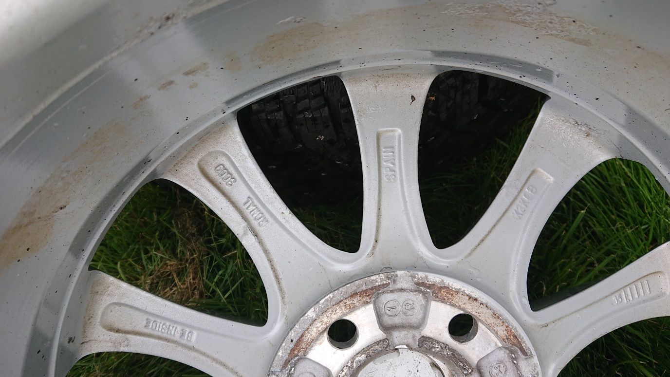 Alufelgi Ford Focus, Mondeo R16 z oponami zimowym, TPMS. i