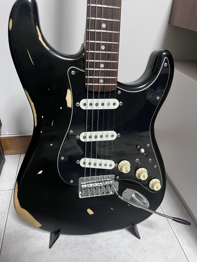 Fender Squier Stratocaster com UPGRADES