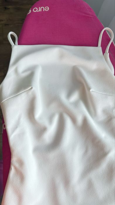 Продам білу сукню