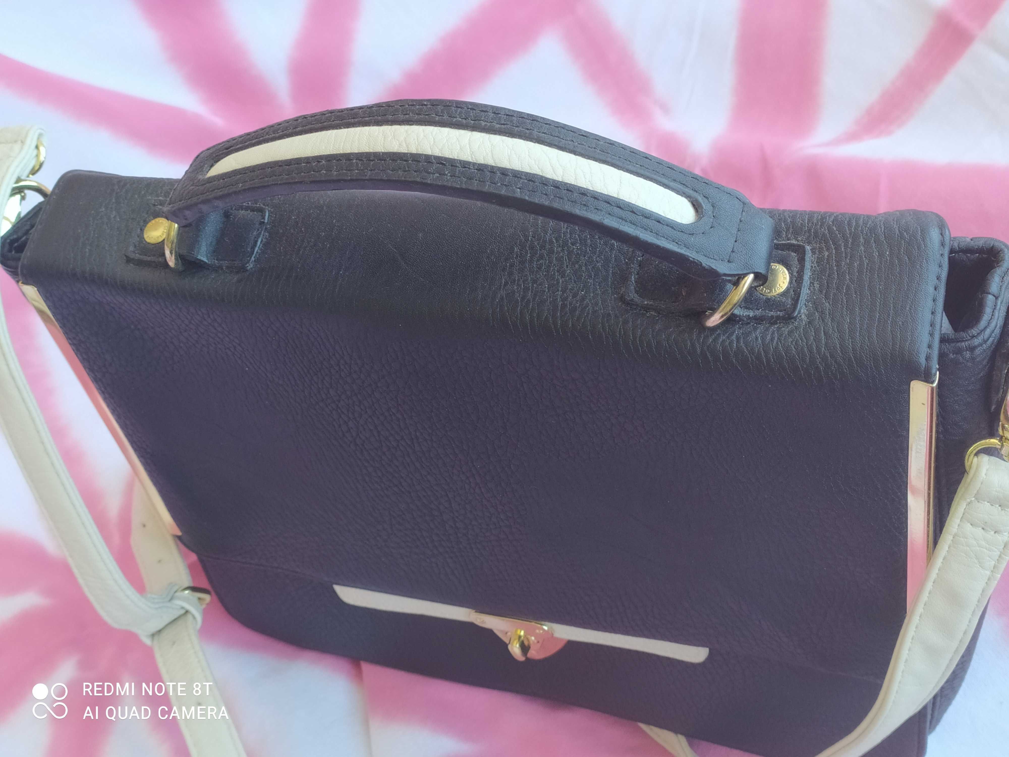 Mala nova com estilo entre executiva,  Navy