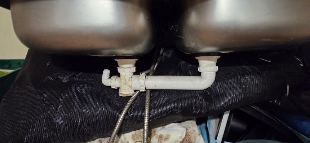 Zlew dwukomorowy nierdzewny +bateria  i syfon