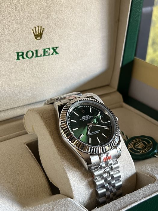 Rolex Oyster Perpetual DateJust Silver/Green