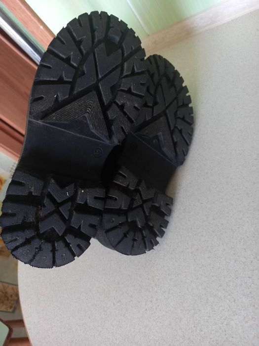 Черевики жіночі,  ботинки, нат. шкіра, р. 37