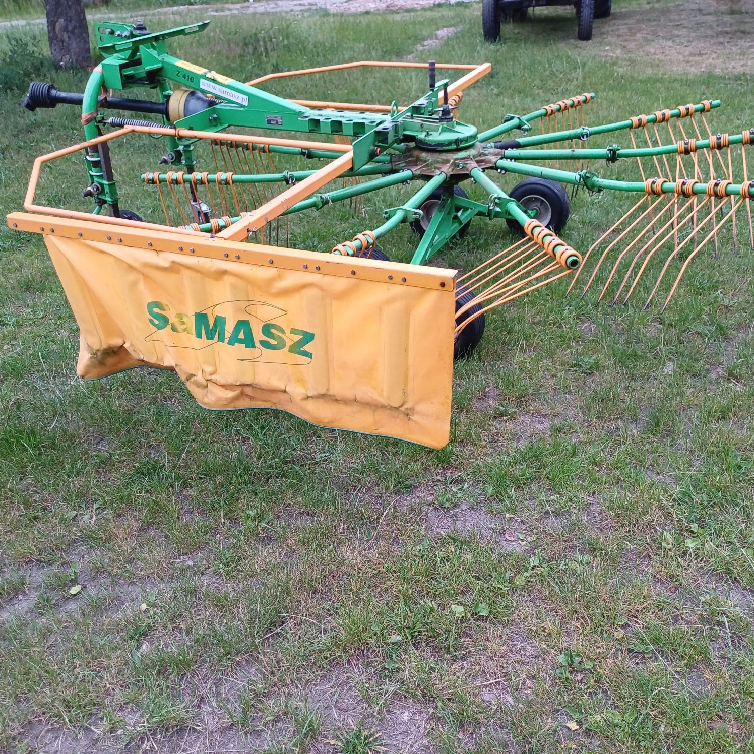 Zgrabiarka przetrząsacz samasz z 410 kuhn claas pottinger fella unia