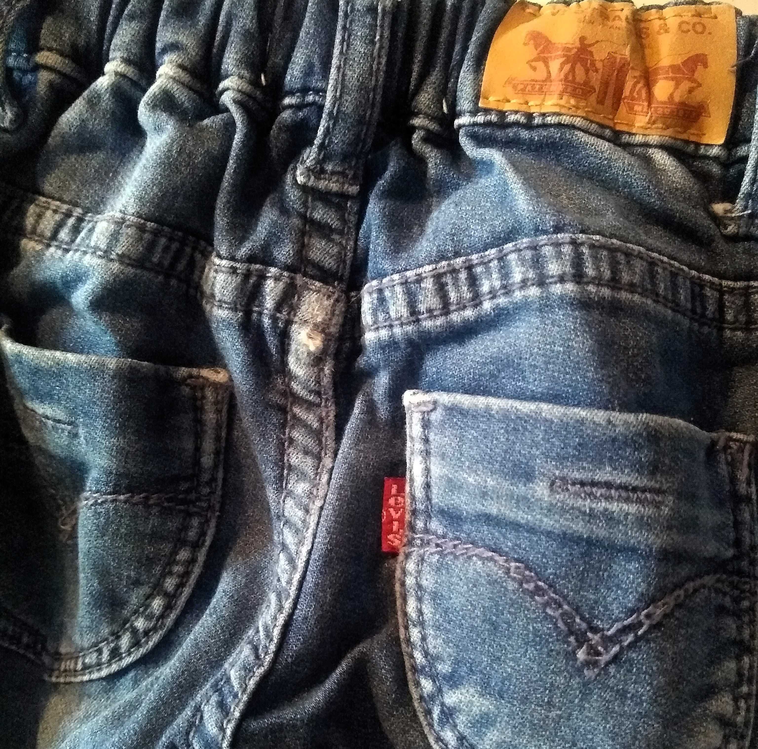 Spodnie jeansowe Levi's rozmiar 80cm