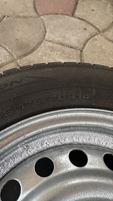 Запаска докатка DEBICA 175/70r14
