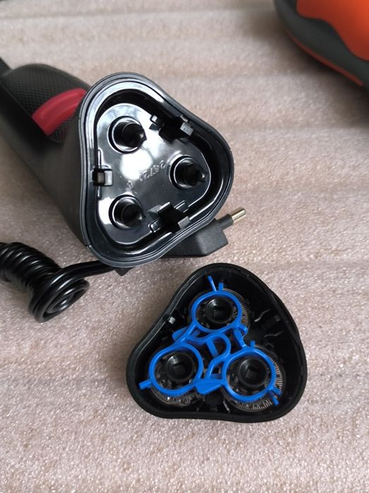 Тример для бороди remington