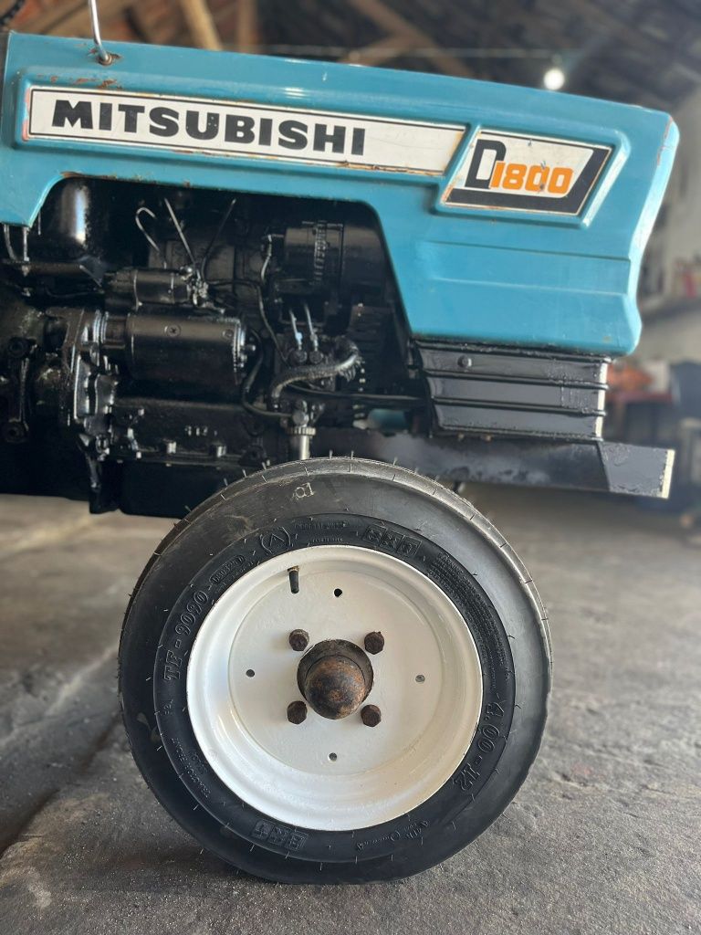 Mitsubishi D1800