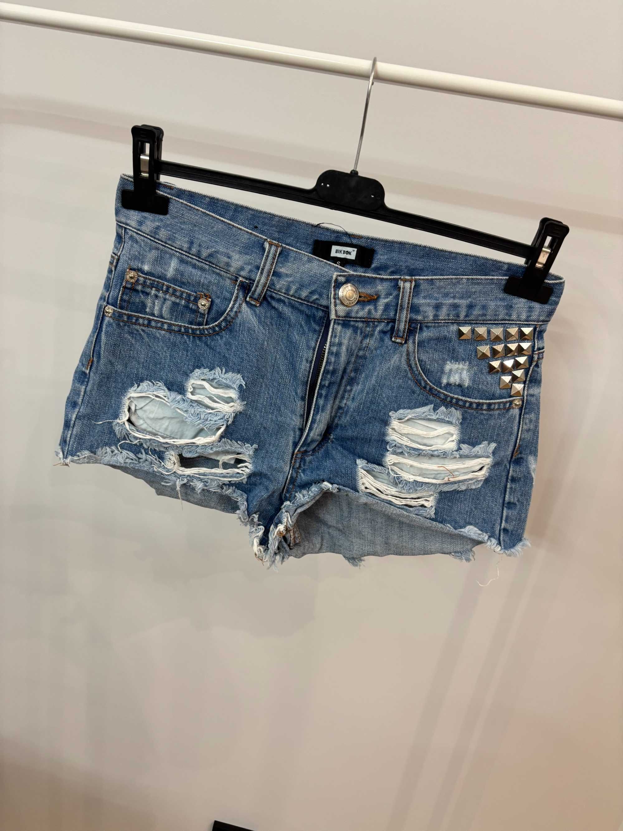 Szorty jeans z przetarciami #1