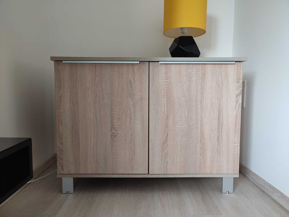 Sprzedam  komodę dąb sonoma