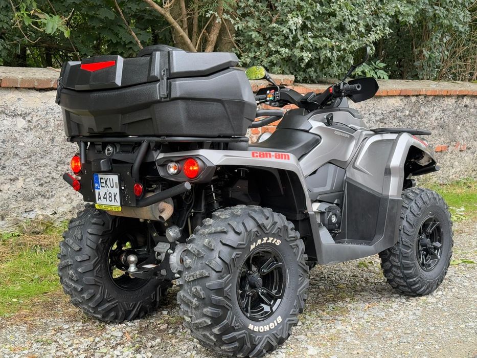 Quad Can-am Outlander 570 max xt dps
