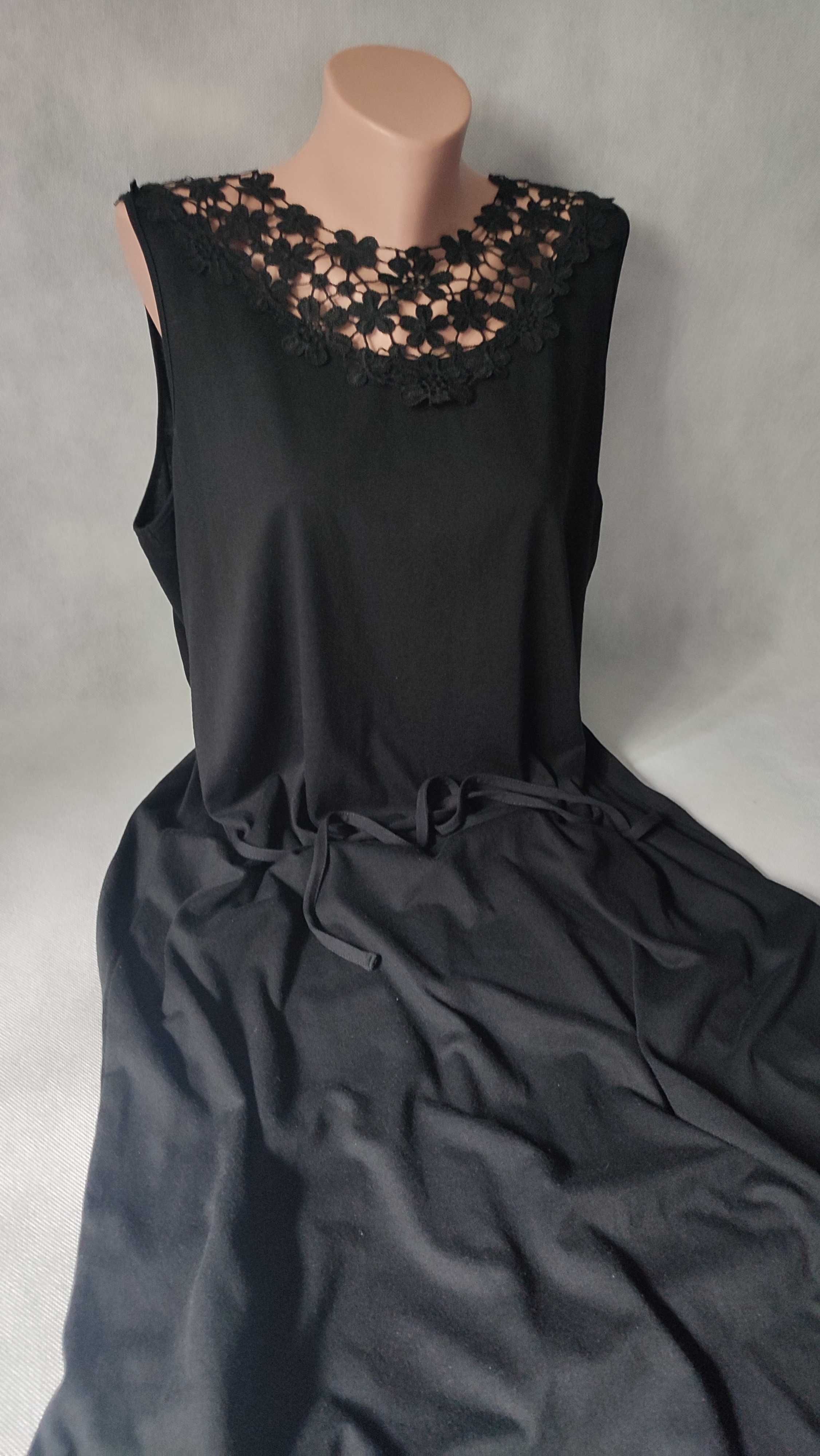 Sukienka długa maxi bez rękawów plus size ozdobny dekolt z koronki 46