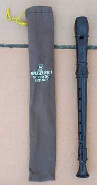 Flauta da marca Suzuki