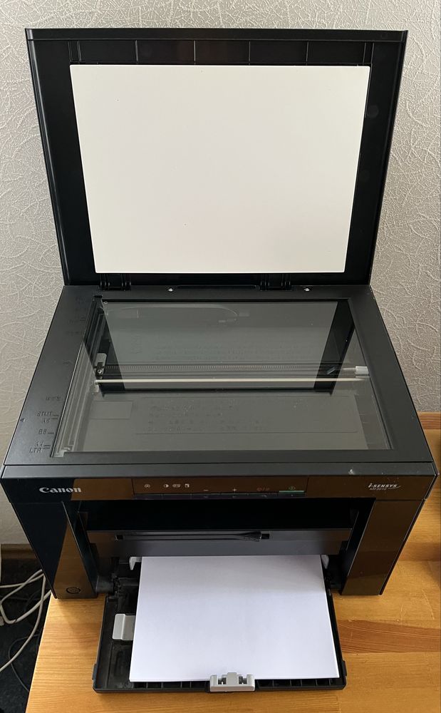 Canon i-SENSYS MF3010 — лазерний принтер/сканер/копір