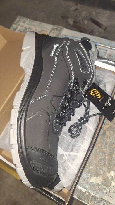 Buty robocze 46 zimowe