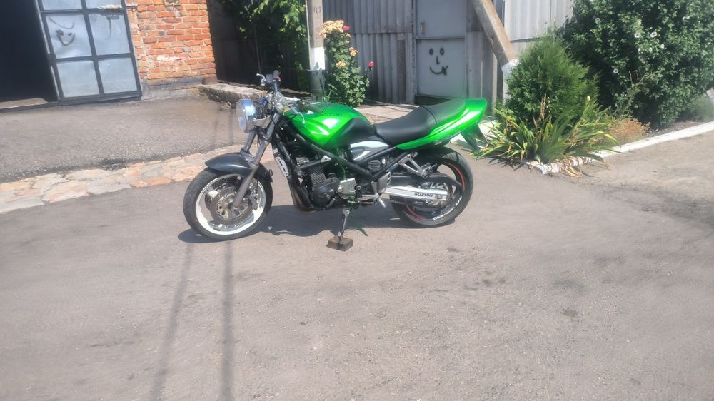 suzuki bandit 400