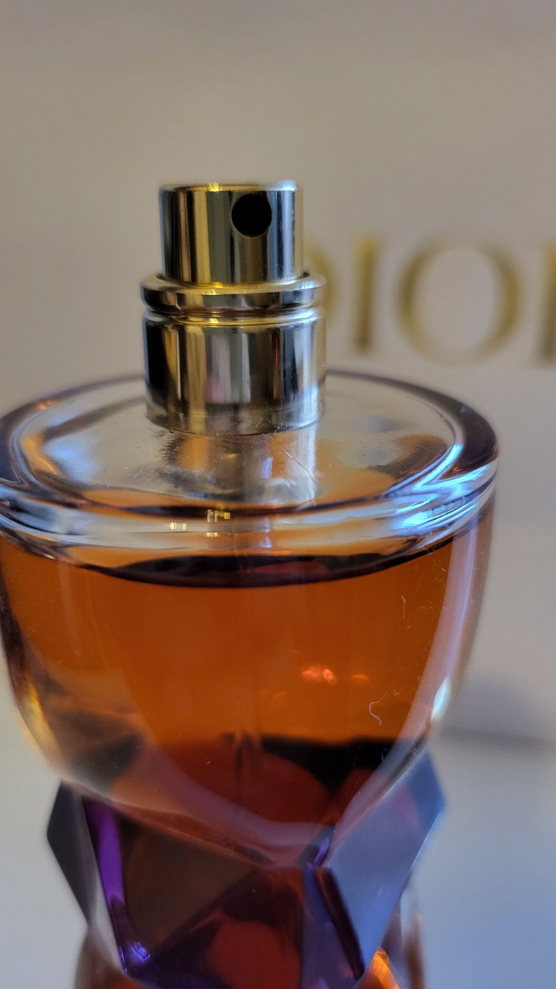 Yves-Saint-Laurent manifesto 2016