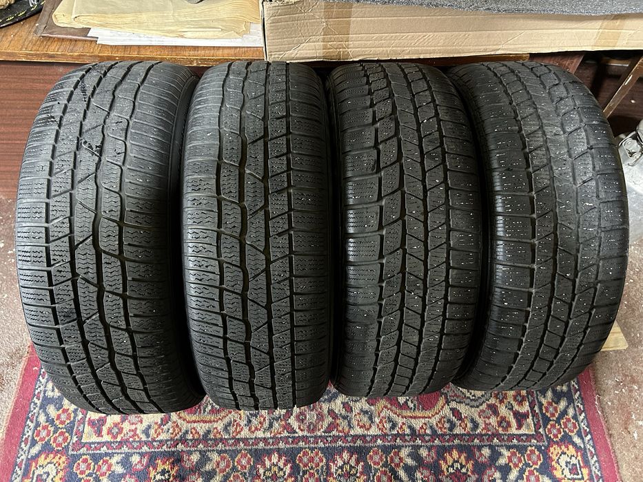 Зимові шини, гума Continental ContiWinterContact 205/50 R17