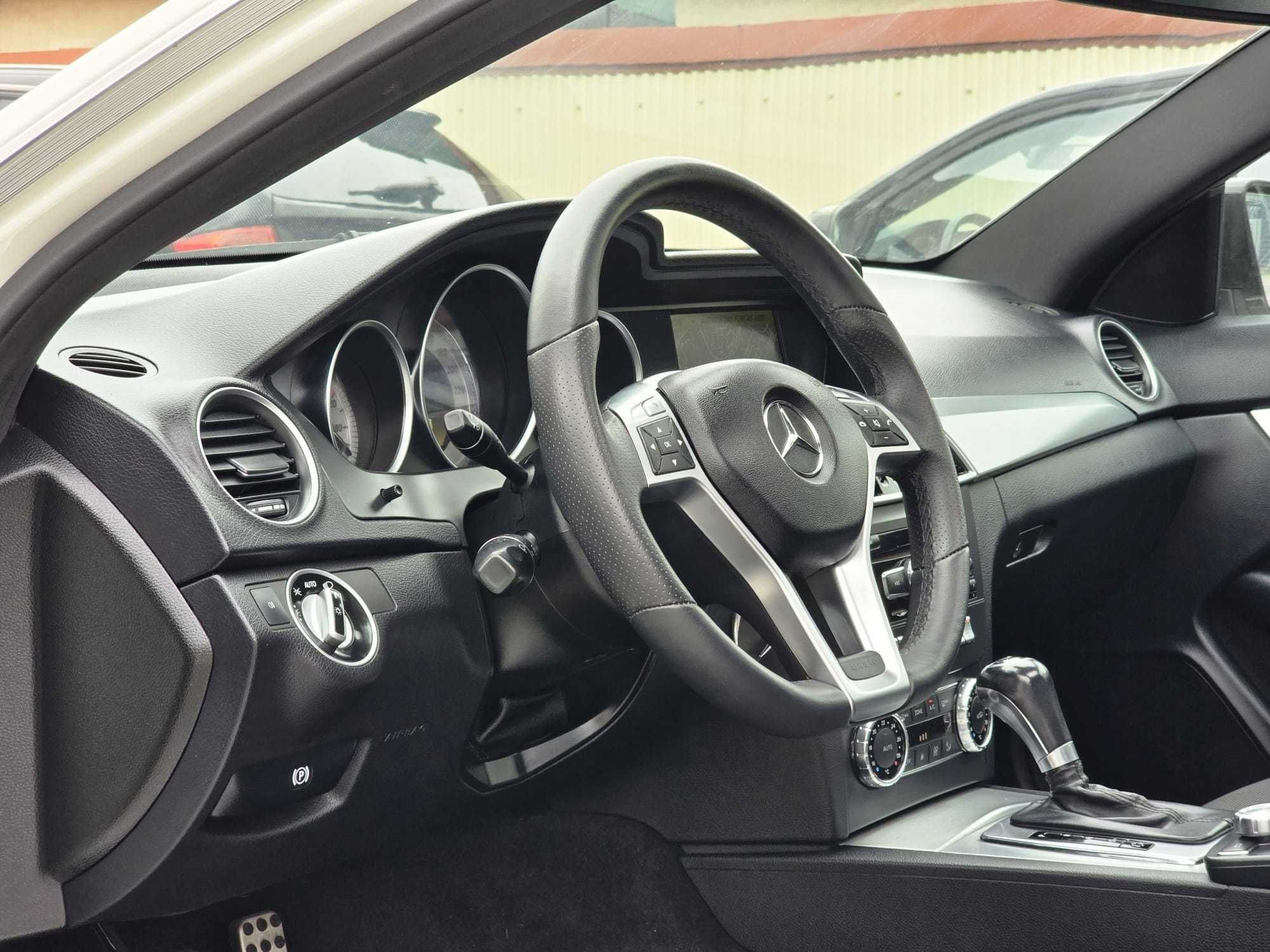 MERCEDES-BENZ C250 COUPÉ AMG 204CV BI-TURBO "7G-TRONIC"