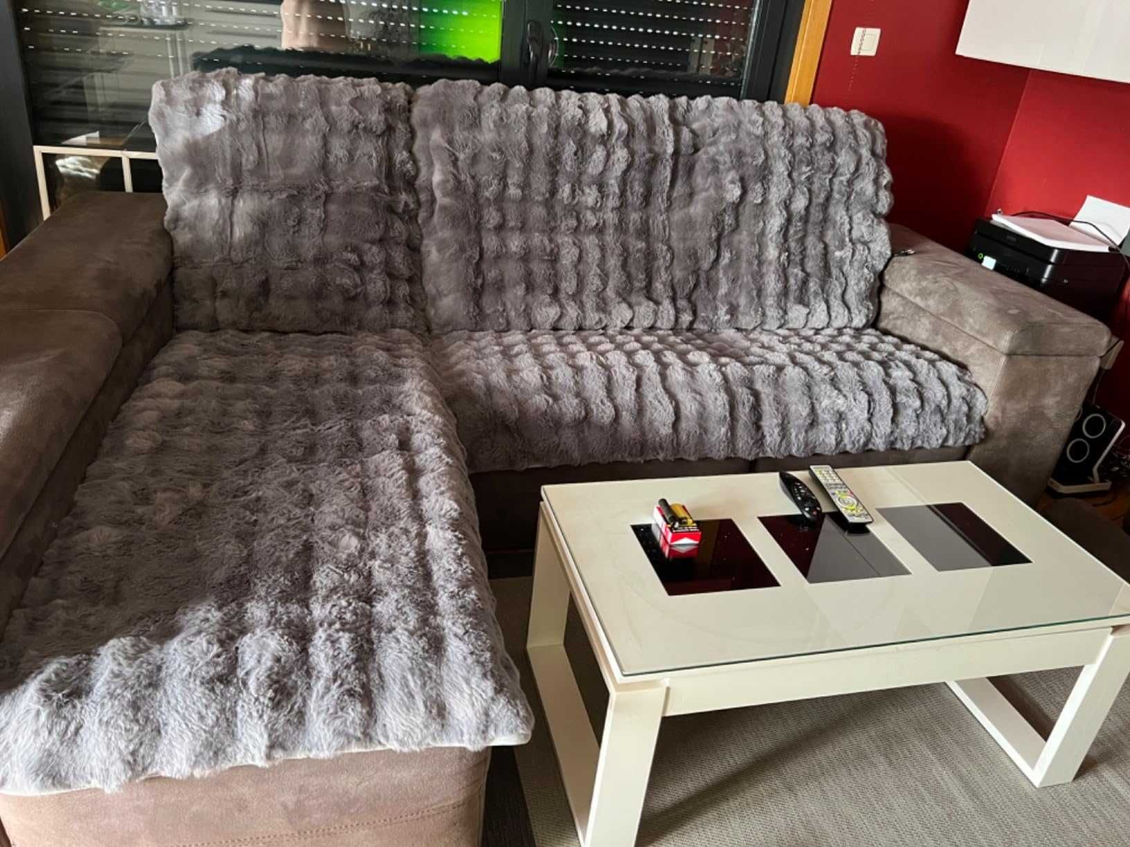 Pokrowiec na sofę, narzuta, antypoślizgowy, mata na sofę kanapę  NOWA