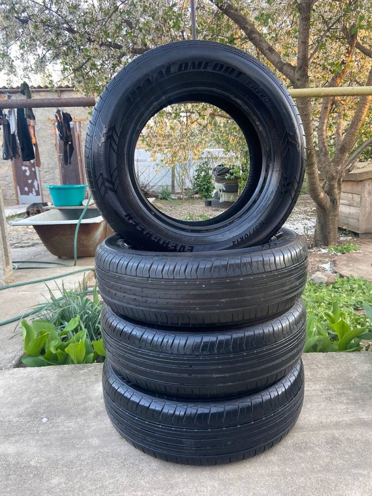 Продам летнюю резину 185/70R14